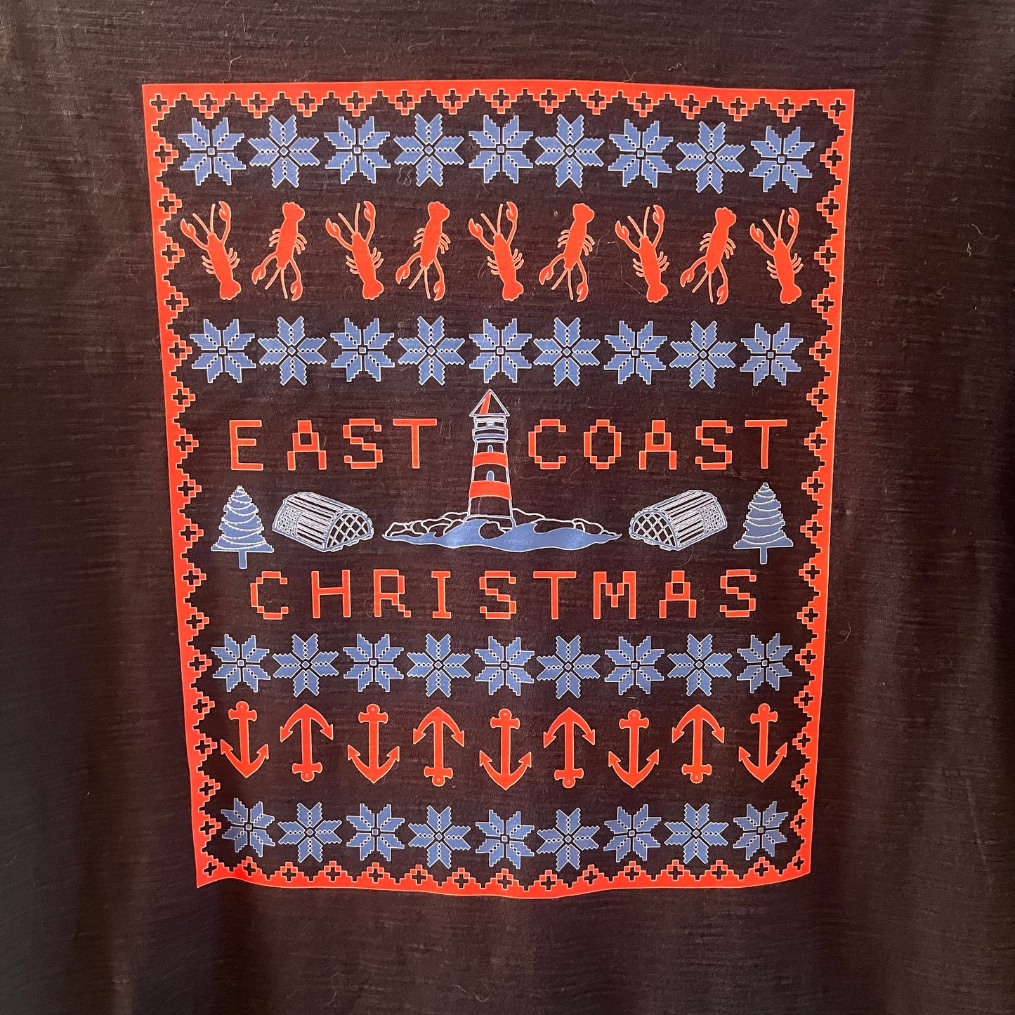 "east coast christmas" holiday tee (size M)