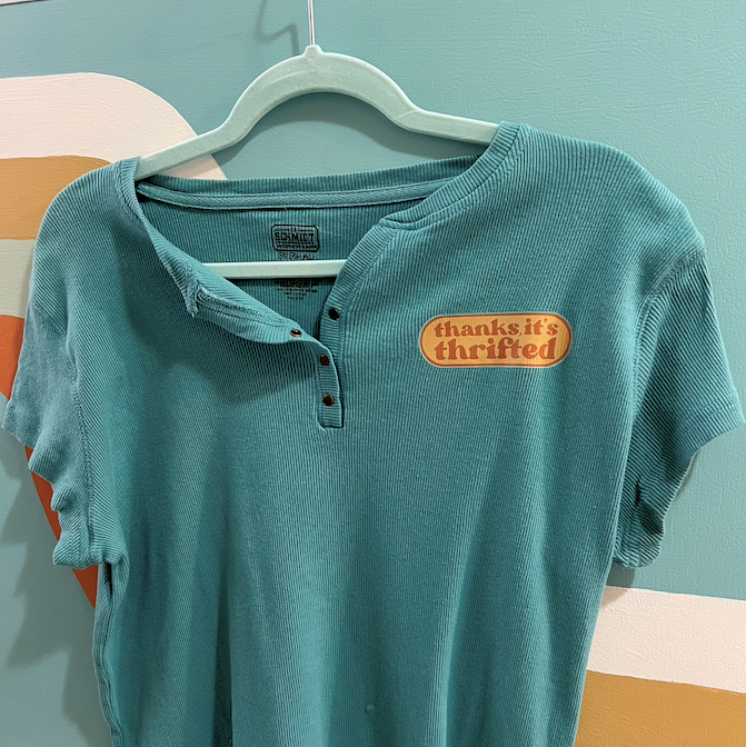 "thanks it's thrifted" teal button up tee (size L)