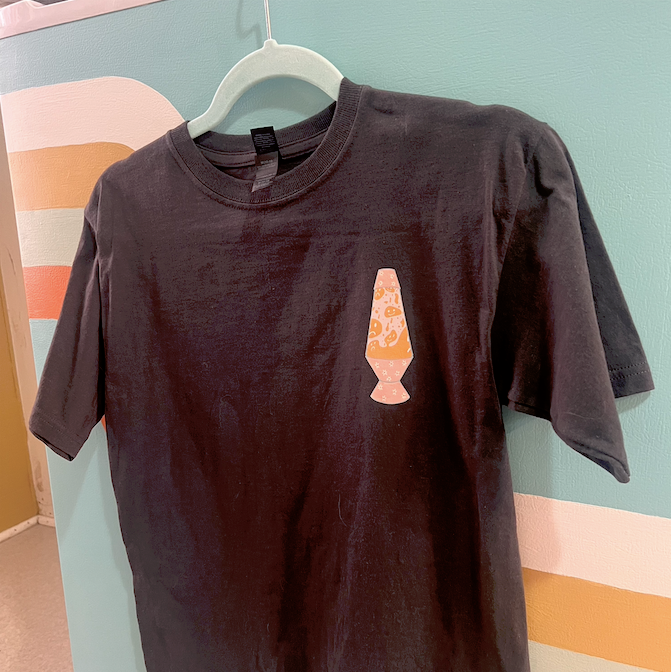 "lava lamp" grey tee (size youth M)