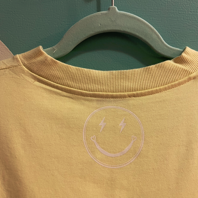 "lightning" yellow crop tee (size S/M)