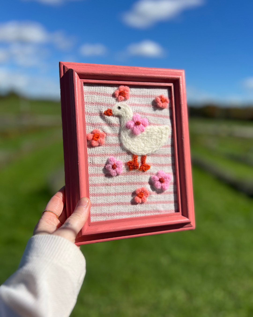 flower garden goose (pink) needle felting