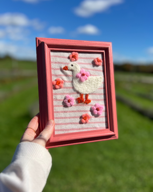 flower garden goose (pink) needle felting